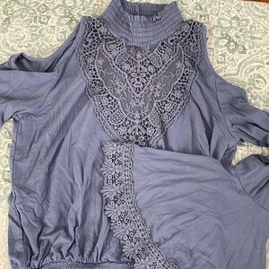 NWOT Venus Open Shoulder Top Medium